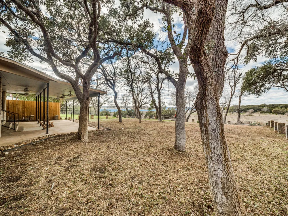 620 Lake Island Drive Canyon Lake, TX 78133