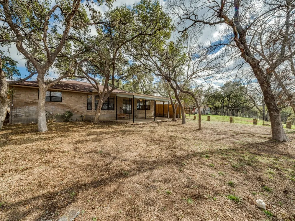 620 Lake Island Drive Canyon Lake, TX 78133