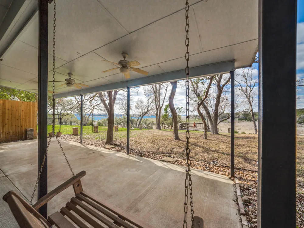 620 Lake Island Drive Canyon Lake, TX 78133