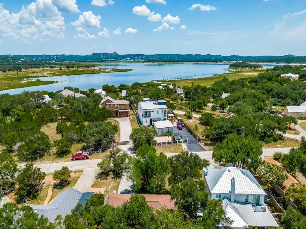 620 Lake Island Drive Canyon Lake, TX 78133
