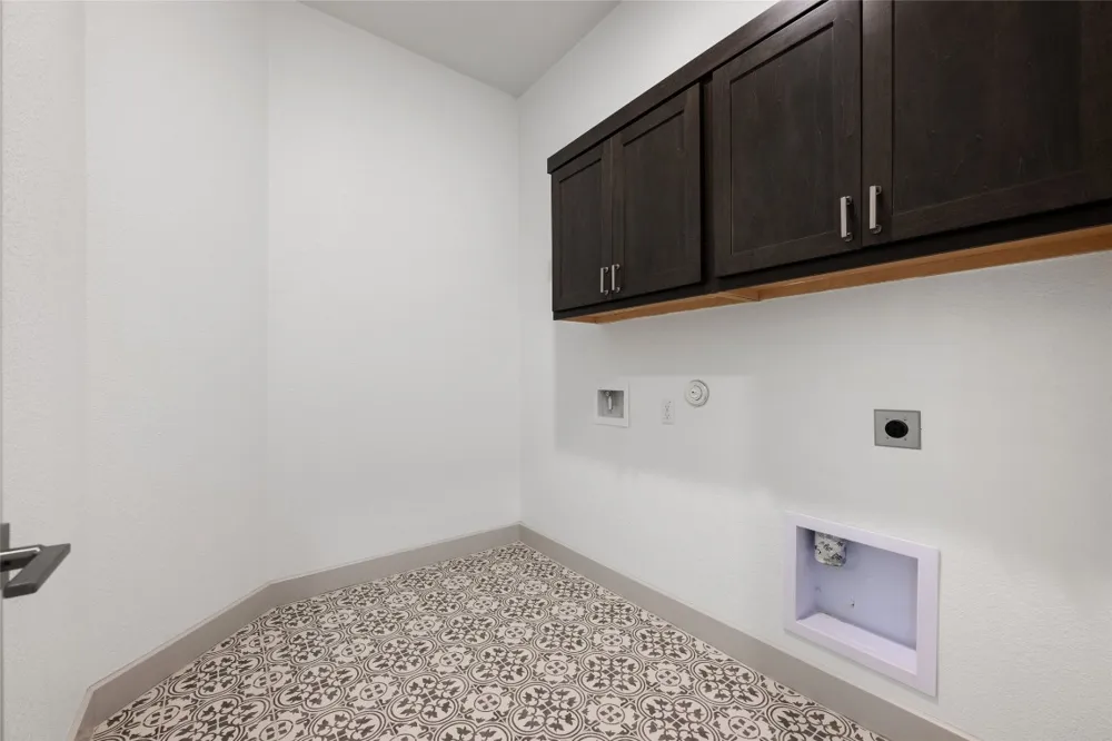 298 Smoke Tree Circle Dripping Springs, TX 78620