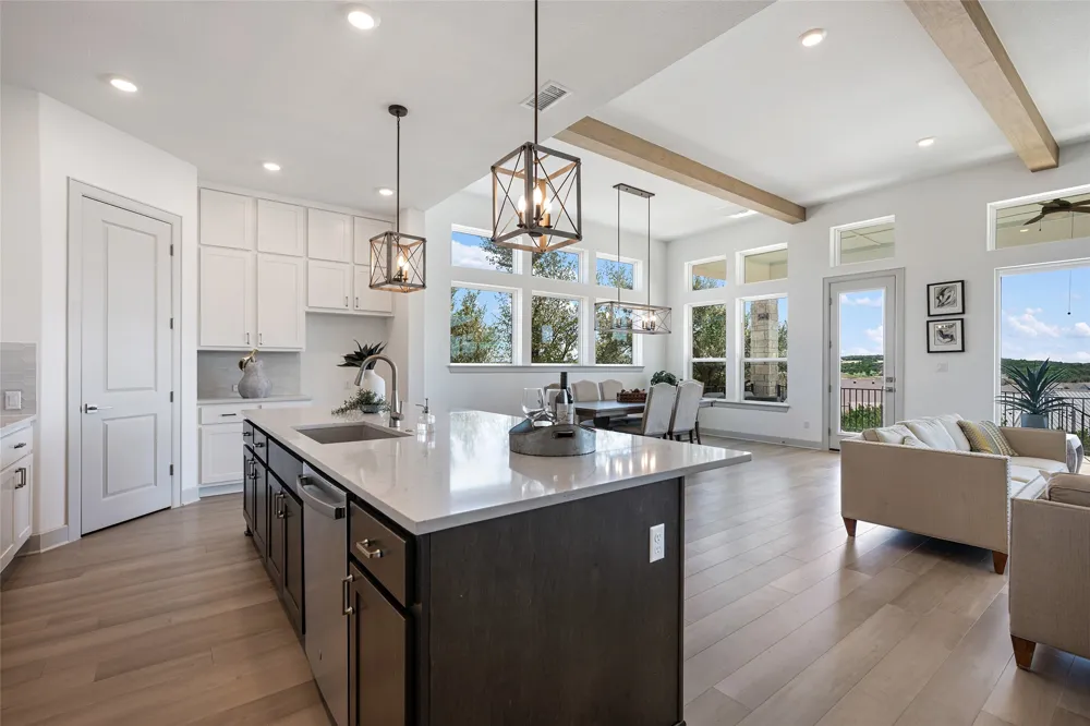 298 Smoke Tree Circle Dripping Springs, TX 78620