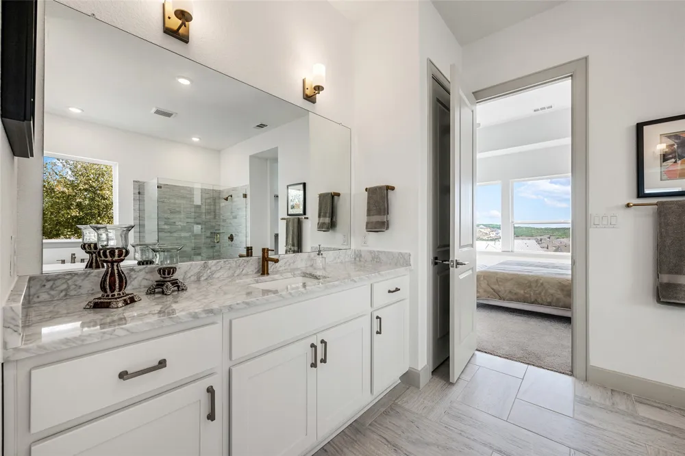 298 Smoke Tree Circle Dripping Springs, TX 78620