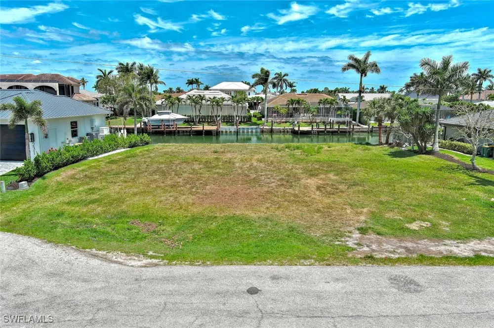 Geranium Court Marco Island, FL 34145