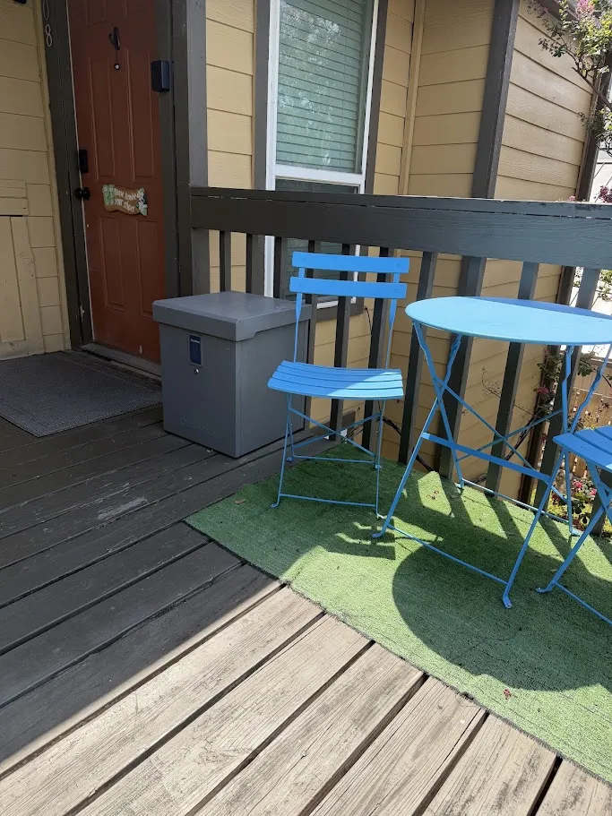 1000 W 26th Street #207 Austin, TX 78705