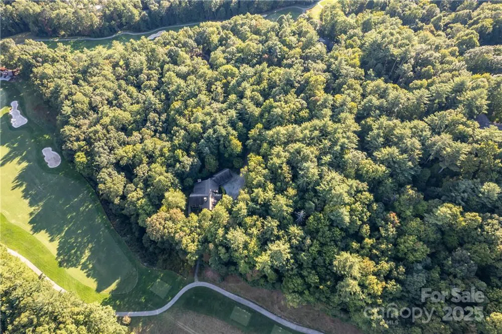 J 29 Cherokee Trace Lake Toxaway, NC 28747
