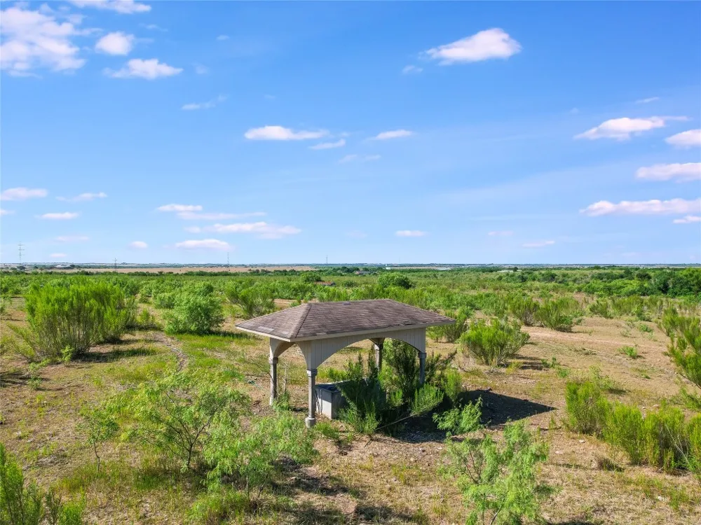 550 Schubert Lane Kyle, TX 78640