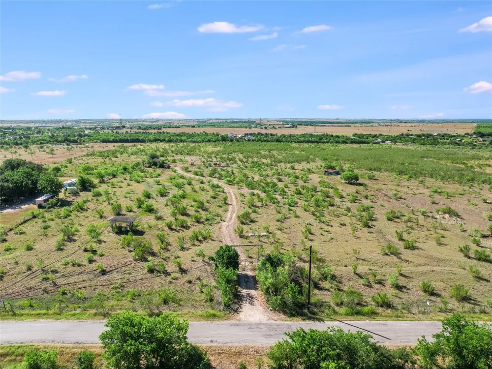 550 Schubert Lane Kyle, TX 78640