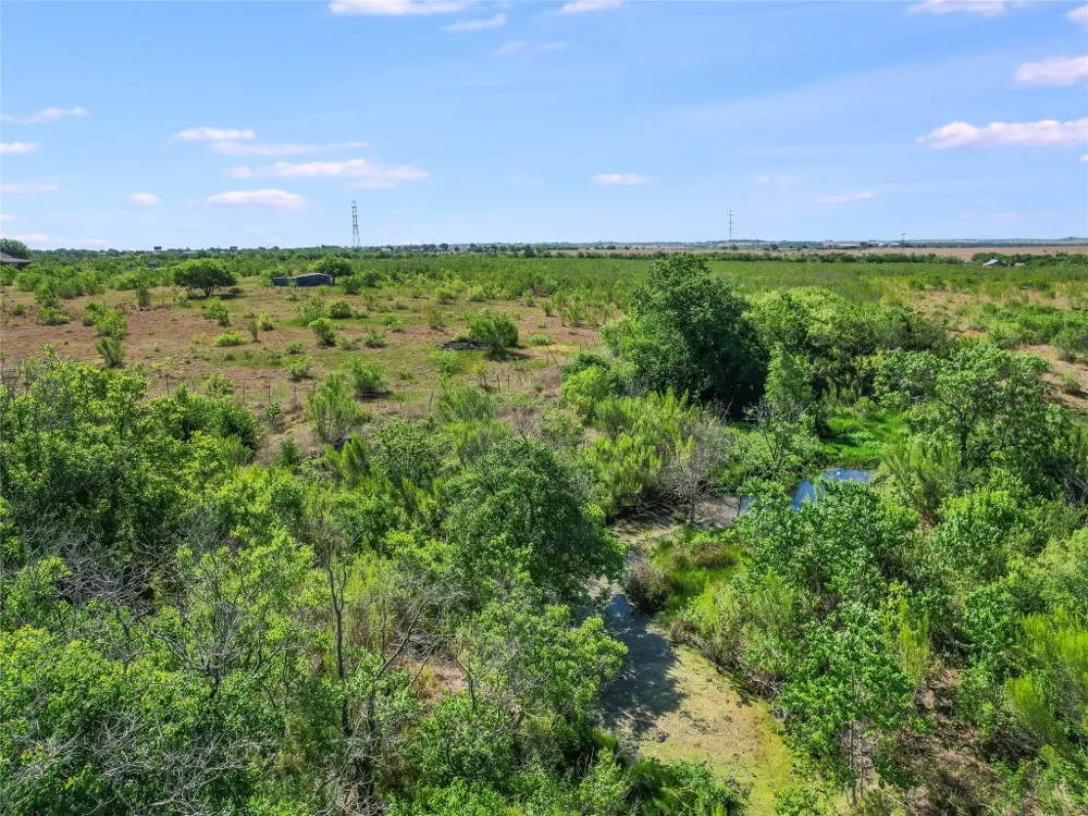 550 Schubert Lane Kyle, TX 78640