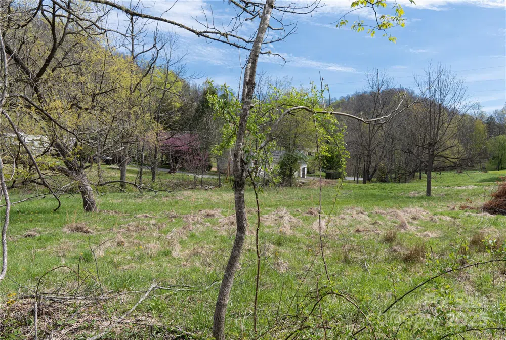 1408 Hamburg Road Mars Hill, NC 28754