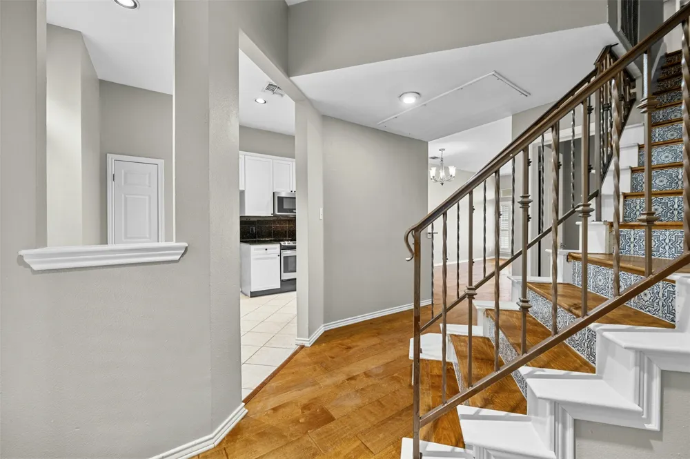 2918 Ranch Road 620 Road #W219 Austin, TX 78734