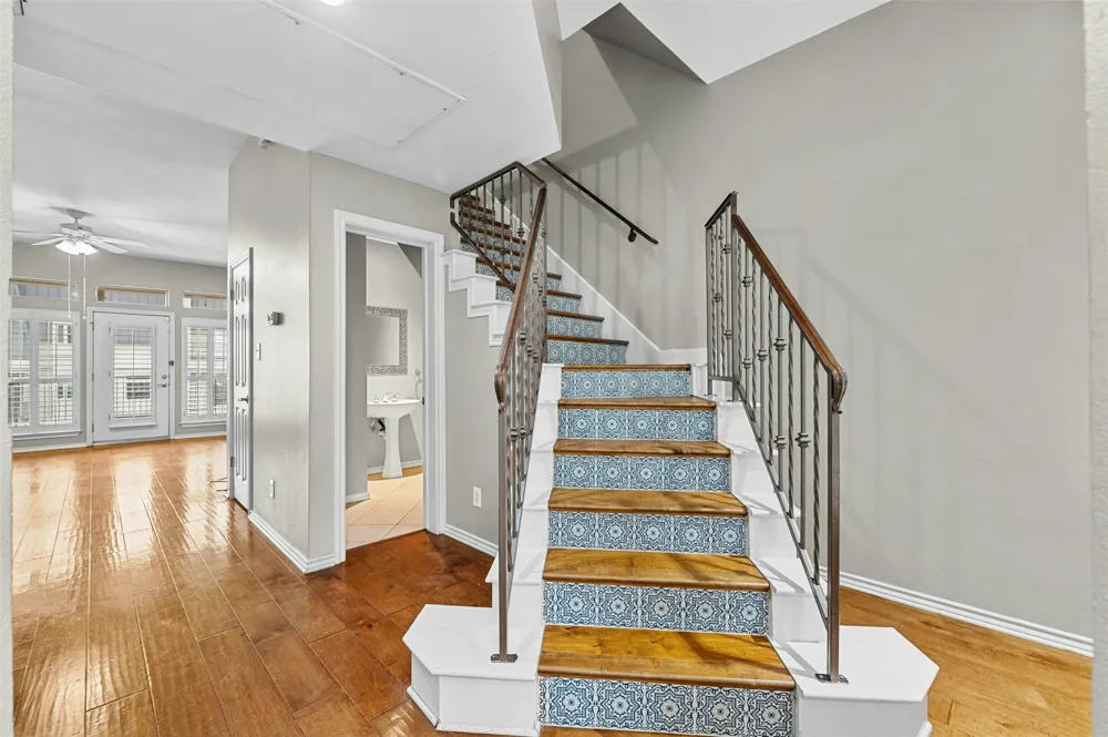 2918 Ranch Road 620 Road #W219 Austin, TX 78734