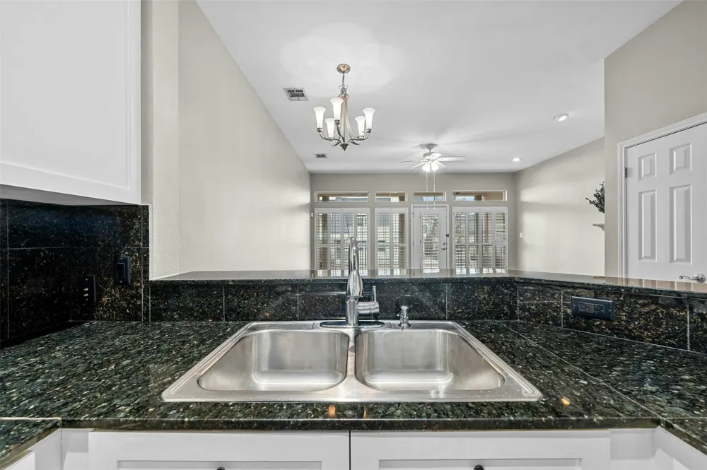 2918 Ranch Road 620 Road #W219 Austin, TX 78734