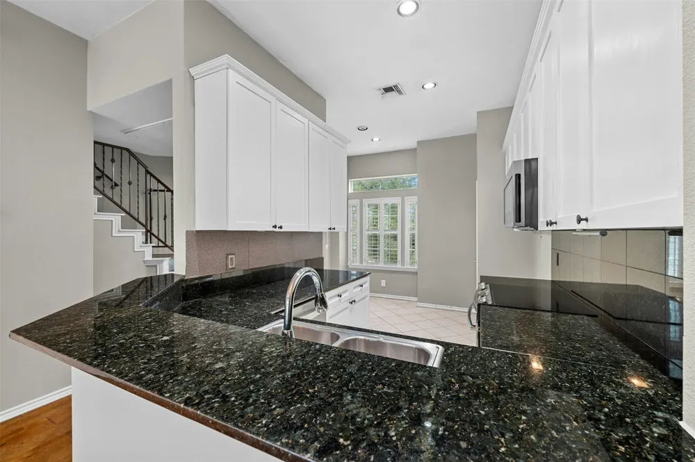 2918 Ranch Road 620 Road #W219 Austin, TX 78734