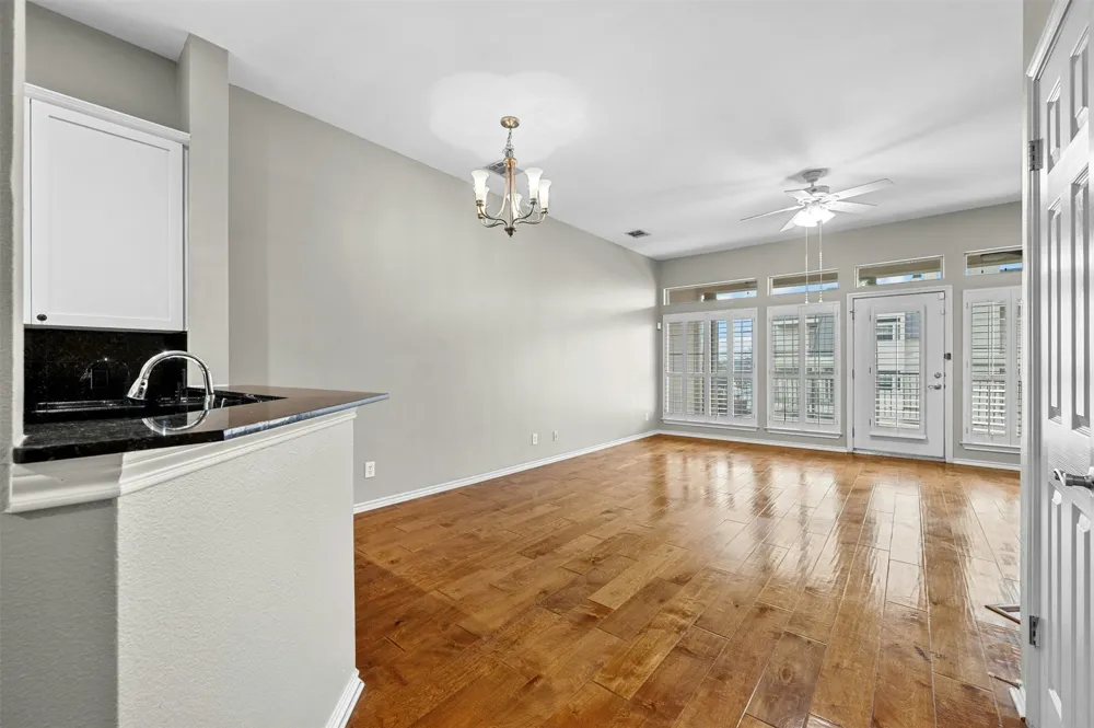 2918 Ranch Road 620 Road #W219 Austin, TX 78734