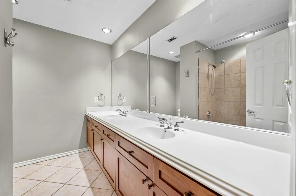 2918 Ranch Road 620 Road #W219 Austin, TX 78734