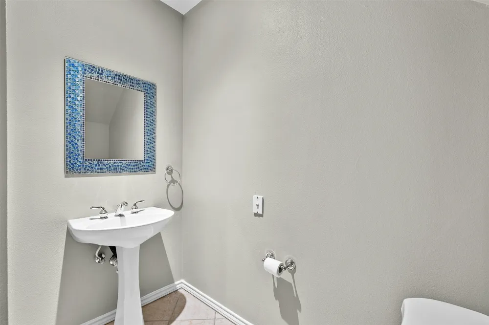 2918 Ranch Road 620 Road #W219 Austin, TX 78734