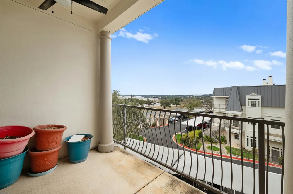 2918 Ranch Road 620 Road #W219 Austin, TX 78734