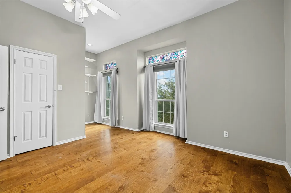 2918 Ranch Road 620 Road #W219 Austin, TX 78734