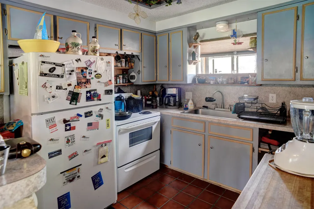 125 Turkey Trot Road Smithville, TX 78957