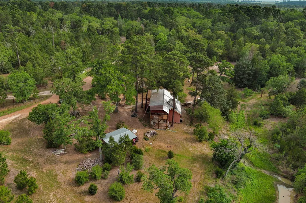 125 Turkey Trot Road Smithville, TX 78957