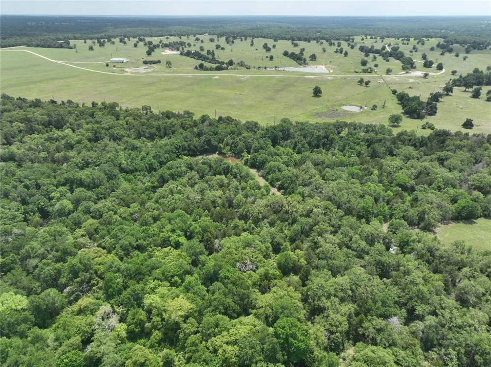 555 Private Road 3428 Milano, TX 76558