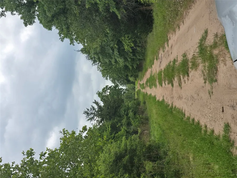 555 Private Road 3428 Milano, TX 76558