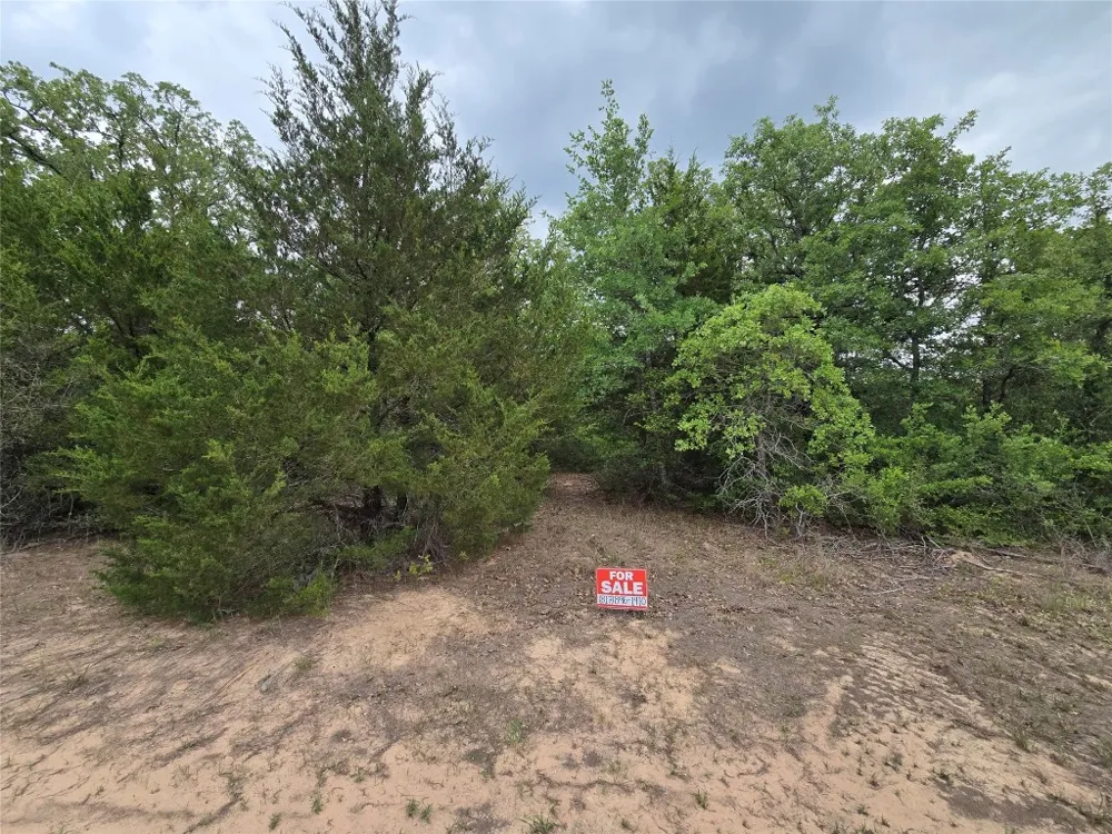 555 Private Road 3428 Milano, TX 76558