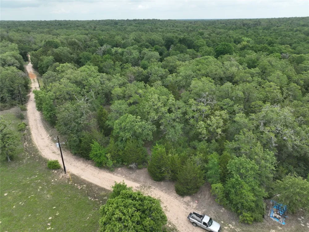 555 Private Road 3428 Milano, TX 76558