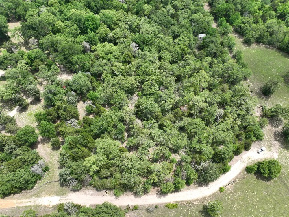 555 Private Road 3428 Milano, TX 76558