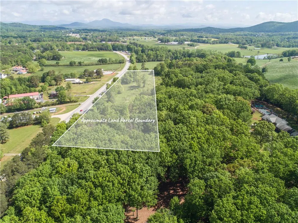 6580 Cleveland Highway Clermont, GA 30527