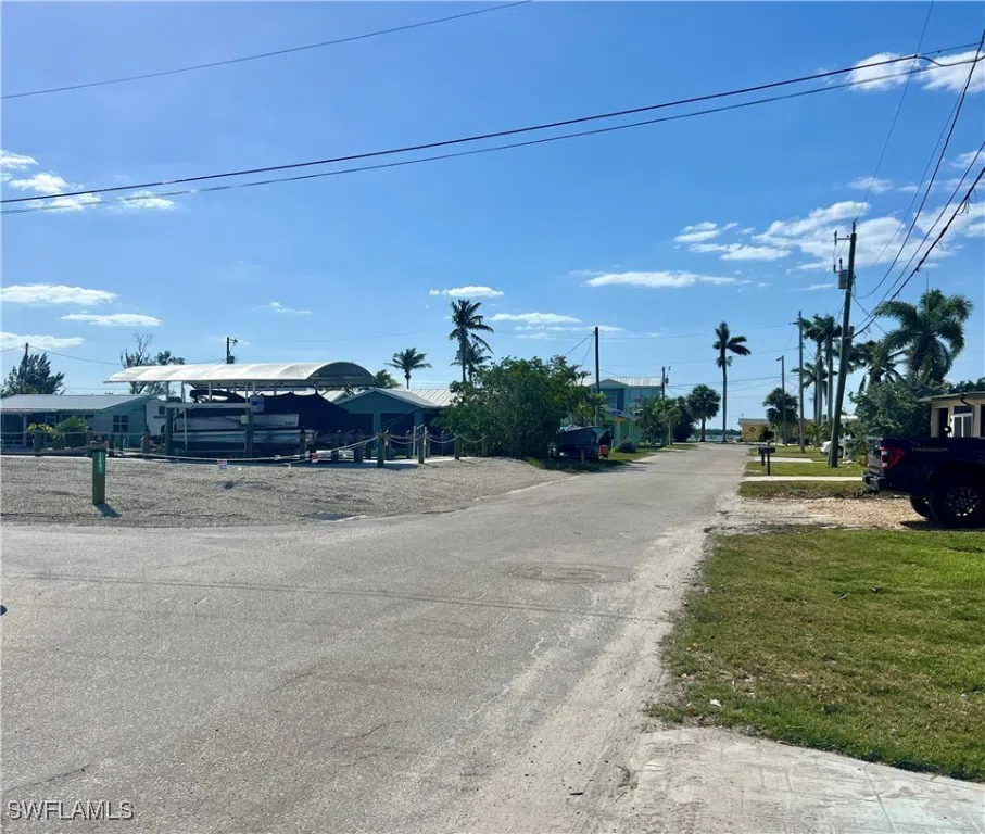 May Street Matlacha, FL 33993
