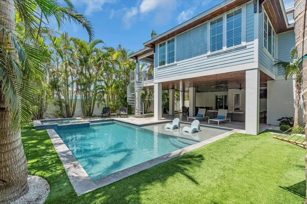 222 WILLOW AVENUE Anna Maria, FL 34216