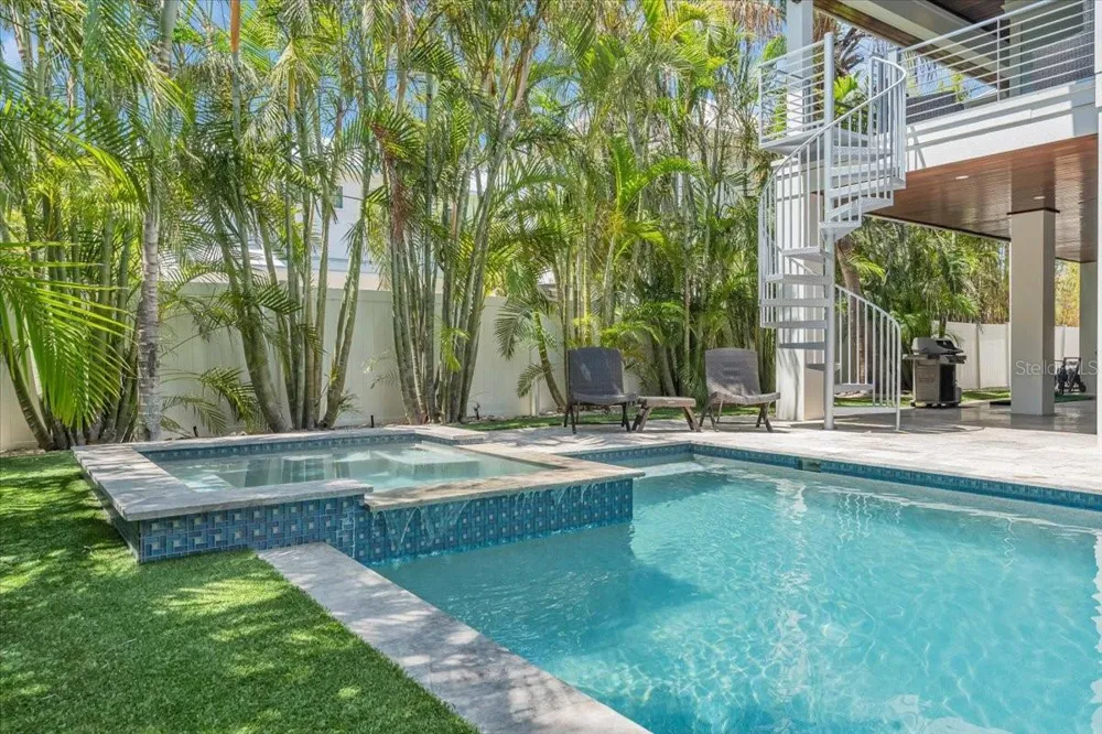 222 WILLOW AVENUE Anna Maria, FL 34216