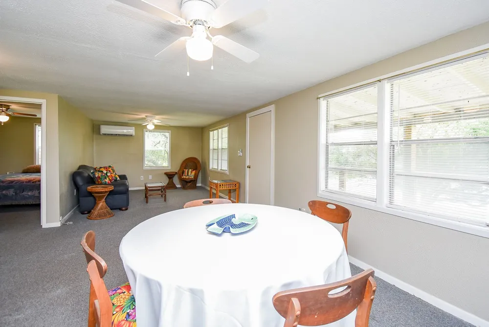 1551 Bayview Drive Palacios, TX 77465