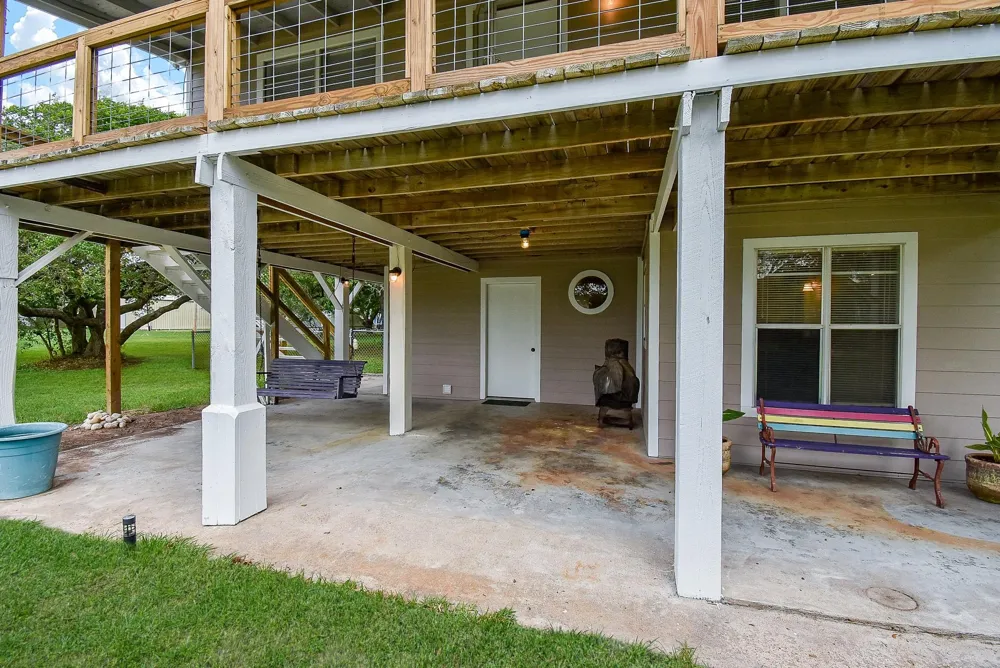 1551 Bayview Drive Palacios, TX 77465