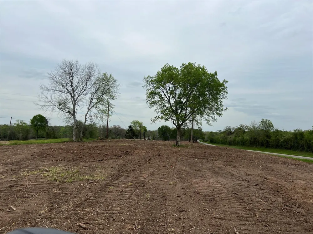 1 Tx-105 Washington, TX 77880