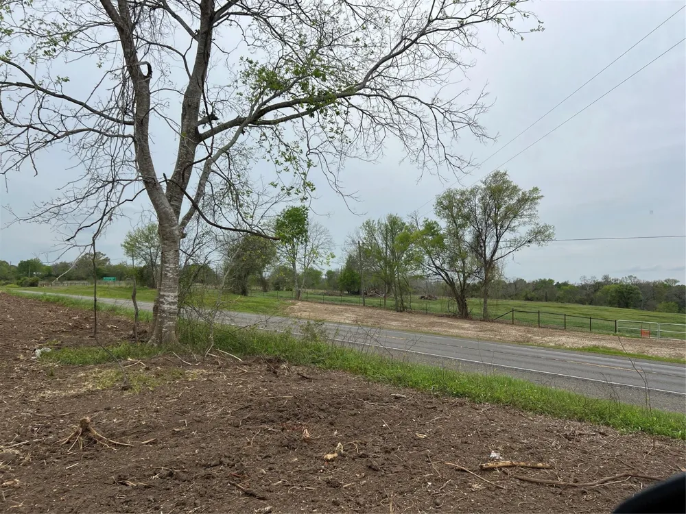 1 Tx-105 Washington, TX 77880