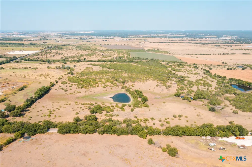 304 Circle Way Jarrell, TX 76537