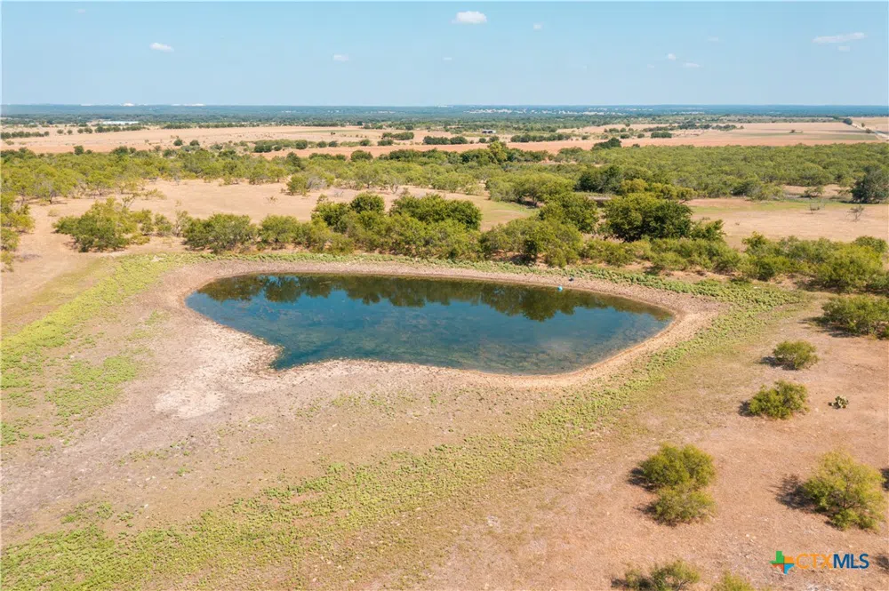 304 Circle Way Jarrell, TX 76537