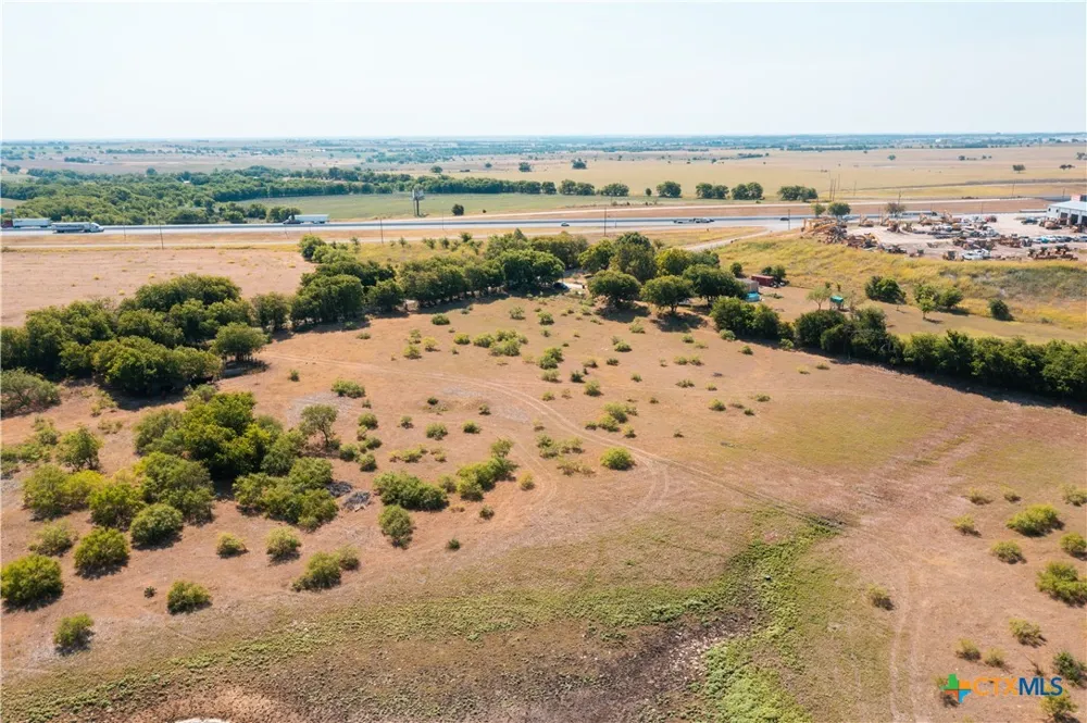 304 Circle Way Jarrell, TX 76537