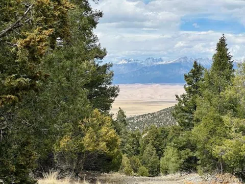 313 Arrastre Road