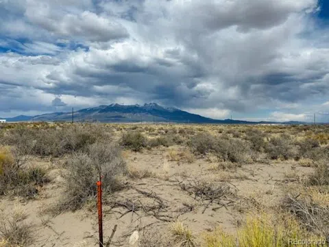 006 Foothills Blvd