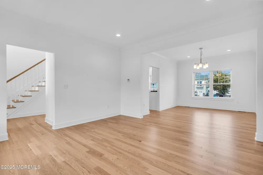 33 Pennsylvania Avenue Waretown, NJ 08758