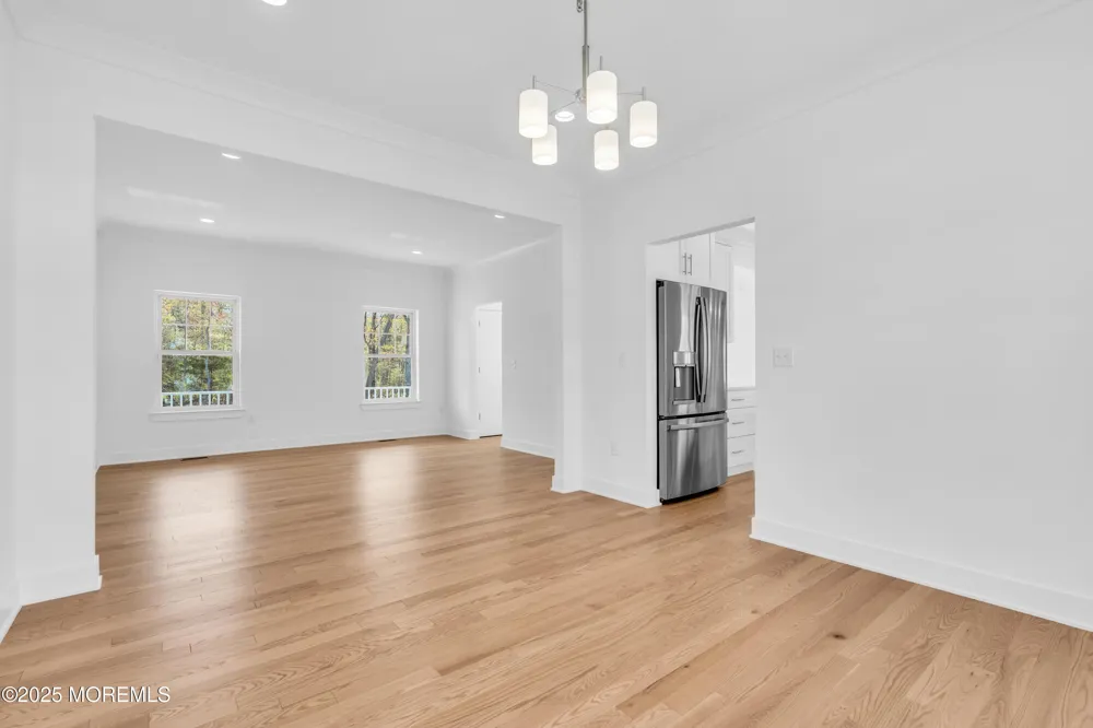 33 Pennsylvania Avenue Waretown, NJ 08758