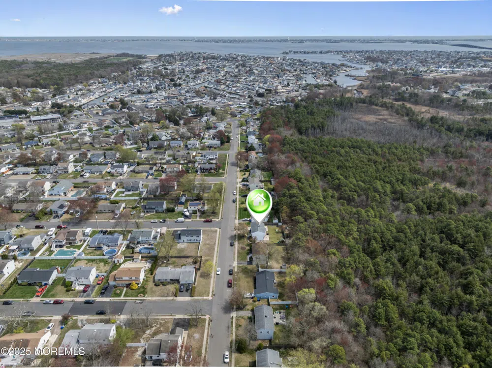 1417 Delaware Avenue Toms River, NJ 08753