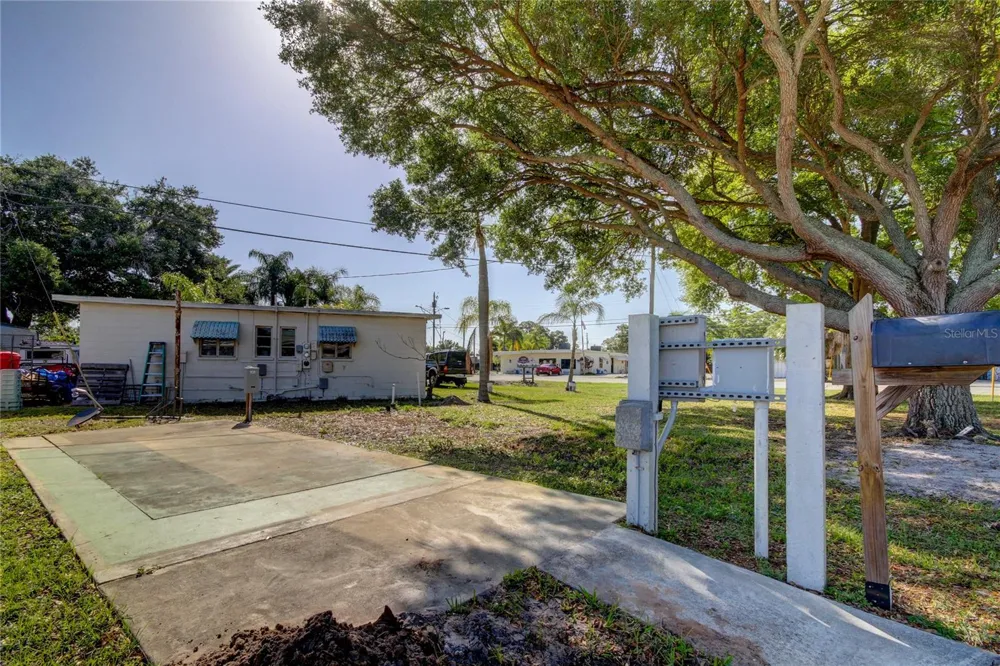 4677 66TH LANE #1 St Petersburg, FL 33709