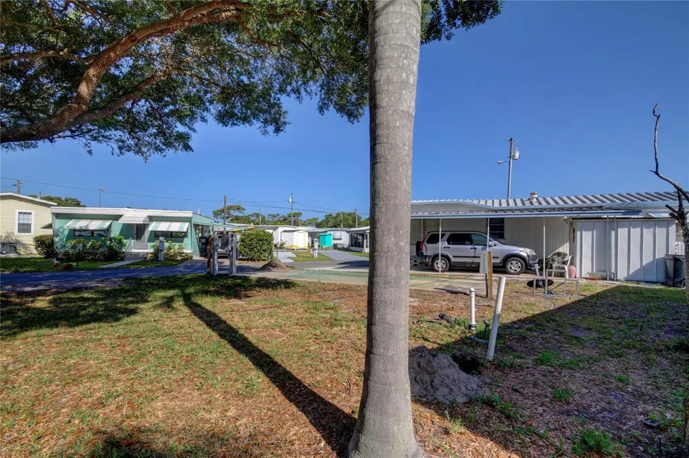 4677 66TH LANE #1 St Petersburg, FL 33709