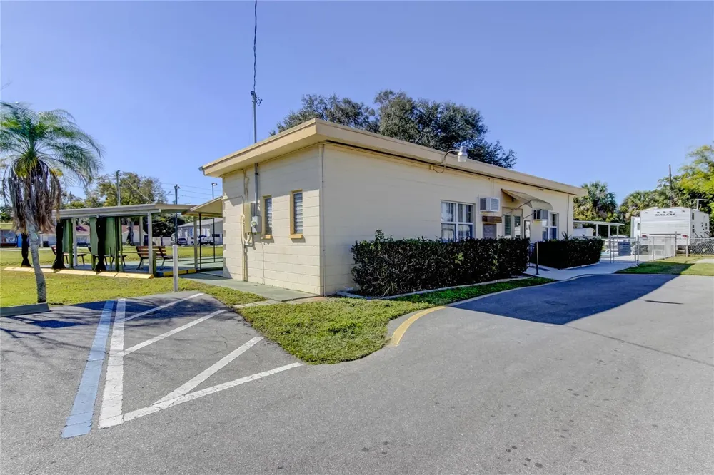 4677 66TH LANE #1 St Petersburg, FL 33709
