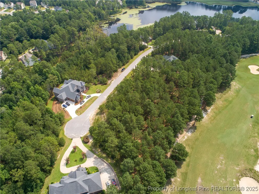 195 Broadlake (643) Lane Spring Lake, NC 28390